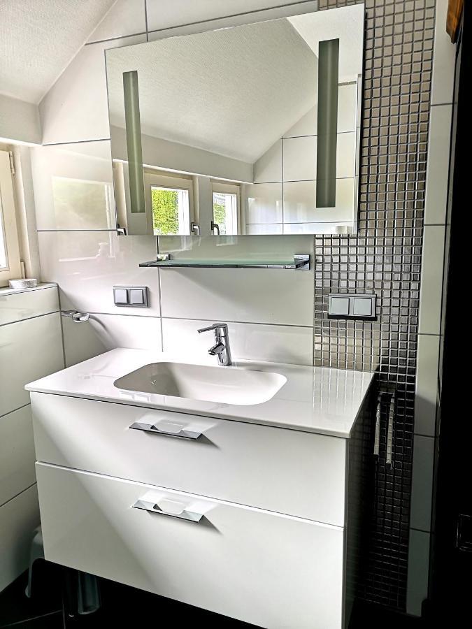 Ein Appartement Und Ein Komfortzimmer In Malsch, Zwischen Karlsruhe, Rastatt Und Baden-Baden Malsch  Экстерьер фото
